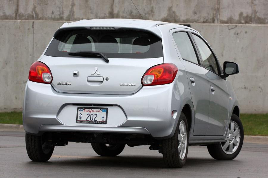  Mitsubishi Mirage 2014 года  (фото 27 из 39)